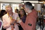 Noordwijk 30 maart 2023
Boekpresentatie Maxime Meiland in de winkel van haar zus Montana.
Verder Aanwezig Martien Meiland Erica Meiland en haar man Leroy Molkenboer en hun kinderen Claire en Vive. Ook de schrijver van het boek Jan Dijkgraaf.