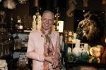 Noordwijk 30 maart 2023
Boekpresentatie Maxime Meiland in de winkel van haar zus Montana.
Verder Aanwezig Martien Meiland Erica Meiland en haar man Leroy Molkenboer en hun kinderen Claire en Vive. Ook de schrijver van het boek Jan Dijkgraaf.