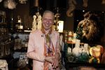 Noordwijk 30 maart 2023
Boekpresentatie Maxime Meiland in de winkel van haar zus Montana.
Verder Aanwezig Martien Meiland Erica Meiland en haar man Leroy Molkenboer en hun kinderen Claire en Vive. Ook de schrijver van het boek Jan Dijkgraaf.