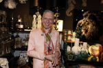 Noordwijk 30 maart 2023
Boekpresentatie Maxime Meiland in de winkel van haar zus Montana.
Verder Aanwezig Martien Meiland Erica Meiland en haar man Leroy Molkenboer en hun kinderen Claire en Vive. Ook de schrijver van het boek Jan Dijkgraaf.