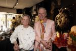 Noordwijk 30 maart 2023
Boekpresentatie Maxime Meiland in de winkel van haar zus Montana.
Verder Aanwezig Martien Meiland Erica Meiland en haar man Leroy Molkenboer en hun kinderen Claire en Vive. Ook de schrijver van het boek Jan Dijkgraaf.
