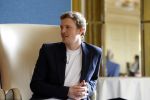 Amsterdam 16 maart 2023
Presentatie serie over koningin Maxima die Videoland uit gaat zenden.
Presentatie was in het Amstel Hotel . Martijn lakemeier Gaat Koning Willem Alexander spelen en de Argentijnse actrice Delfina Chaves speelt Koningin Maxima . Daphne Bunskoek presenteerde het.
Ook Peter v d Vorst en Rachel van Bommel (producente) waren ook aanwezig.