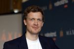 Amsterdam 16 maart 2023
Presentatie serie over koningin Maxima die Videoland uit gaat zenden.
Presentatie was in het Amstel Hotel . Martijn lakemeier Gaat Koning Willem Alexander spelen en de Argentijnse actrice Delfina Chaves speelt Koningin Maxima . Daphne Bunskoek presenteerde het.
Ook Peter v d Vorst en Rachel van Bommel (producente) waren ook aanwezig.