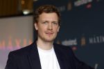 Amsterdam 16 maart 2023
Presentatie serie over koningin Maxima die Videoland uit gaat zenden.
Presentatie was in het Amstel Hotel . Martijn lakemeier Gaat Koning Willem Alexander spelen en de Argentijnse actrice Delfina Chaves speelt Koningin Maxima . Daphne Bunskoek presenteerde het.
Ook Peter v d Vorst en Rachel van Bommel (producente) waren ook aanwezig.