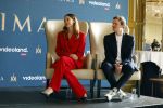 Amsterdam 16 maart 2023
Presentatie serie over koningin Maxima die Videoland uit gaat zenden.
Presentatie was in het Amstel Hotel . Martijn lakemeier Gaat Koning Willem Alexander spelen en de Argentijnse actrice Delfina Chaves speelt Koningin Maxima . Daphne Bunskoek presenteerde het.
Ook Peter v d Vorst en Rachel van Bommel (producente) waren ook aanwezig.