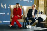 Amsterdam 16 maart 2023
Presentatie serie over koningin Maxima die Videoland uit gaat zenden.
Presentatie was in het Amstel Hotel . Martijn lakemeier Gaat Koning Willem Alexander spelen en de Argentijnse actrice Delfina Chaves speelt Koningin Maxima . Daphne Bunskoek presenteerde het.
Ook Peter v d Vorst en Rachel van Bommel (producente) waren ook aanwezig.