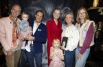 Noordwijk 30 maart 2023
Boekpresentatie Maxime Meiland in de winkel van haar zus Montana.
Verder Aanwezig Martien Meiland Erica Meiland en haar man Leroy Molkenboer en hun kinderen Claire en Vive. Ook de schrijver van het boek Jan Dijkgraaf.