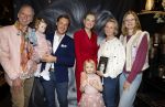 Noordwijk 30 maart 2023
Boekpresentatie Maxime Meiland in de winkel van haar zus Montana.
Verder Aanwezig Martien Meiland Erica Meiland en haar man Leroy Molkenboer en hun kinderen Claire en Vive. Ook de schrijver van het boek Jan Dijkgraaf.