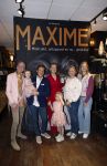 Noordwijk 30 maart 2023
Boekpresentatie Maxime Meiland in de winkel van haar zus Montana.
Verder Aanwezig Martien Meiland Erica Meiland en haar man Leroy Molkenboer en hun kinderen Claire en Vive. Ook de schrijver van het boek Jan Dijkgraaf.
