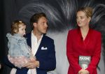 Noordwijk 30 maart 2023
Boekpresentatie Maxime Meiland in de winkel van haar zus Montana.
Verder Aanwezig Martien Meiland Erica Meiland en haar man Leroy Molkenboer en hun kinderen Claire en Vive. Ook de schrijver van het boek Jan Dijkgraaf.