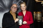 Noordwijk 30 maart 2023
Boekpresentatie Maxime Meiland in de winkel van haar zus Montana.
Verder Aanwezig Martien Meiland Erica Meiland en haar man Leroy Molkenboer en hun kinderen Claire en Vive. Ook de schrijver van het boek Jan Dijkgraaf.