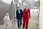 Noordwijk 30 maart 2023
Boekpresentatie Maxime Meiland in de winkel van haar zus Montana.
Verder Aanwezig Martien Meiland Erica Meiland en haar man Leroy Molkenboer en hun kinderen Claire en Vive. Ook de schrijver van het boek Jan Dijkgraaf.