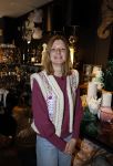 Noordwijk 30 maart 2023
Boekpresentatie Maxime Meiland in de winkel van haar zus Montana.
Verder Aanwezig Martien Meiland Erica Meiland en haar man Leroy Molkenboer en hun kinderen Claire en Vive. Ook de schrijver van het boek Jan Dijkgraaf.