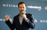 Amsterdam 16 maart 2023
Presentatie serie over koningin Maxima die Videoland uit gaat zenden.
Presentatie was in het Amstel Hotel . Martijn lakemeier Gaat Koning Willem Alexander spelen en de Argentijnse actrice Delfina Chaves speelt Koningin Maxima . Daphne Bunskoek presenteerde het.
Ook Peter v d Vorst en Rachel van Bommel (producente) waren ook aanwezig.