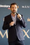 Amsterdam 16 maart 2023
Presentatie serie over koningin Maxima die Videoland uit gaat zenden.
Presentatie was in het Amstel Hotel . Martijn lakemeier Gaat Koning Willem Alexander spelen en de Argentijnse actrice Delfina Chaves speelt Koningin Maxima . Daphne Bunskoek presenteerde het.
Ook Peter v d Vorst en Rachel van Bommel (producente) waren ook aanwezig.