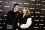 Amsterdam 17 april  2023
Premiere a small light in Tuschinski.
Pip Pellens met haar zus