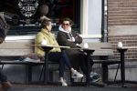 Amsterdam 24 maart 2023
Prinses Annette en een vriendin drinken kopje thee op een terras in centrum van Amsterdam.