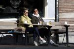 Amsterdam 24 maart 2023
Prinses Annette en een vriendin drinken kopje thee op een terras in centrum van Amsterdam.
