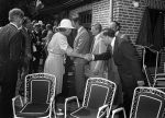 Middelbeers, Bladel, Steensel en Valkenswaard, 22 Augustus 1978
Bezoek Prinses Beatrix en Prins Claus aan de Kempen
Burgemeester v Zwieten Valkenswaard
Burgemeester Hen k Breeveld
100 jarige
Commissaris v d Koningin Jan v d Harten
Valkenier
Boeren dansengroep uit Bladel
