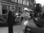 Middelbeers, Bladel, Steensel en Valkenswaard, 22 Augustus 1978
Bezoek Prinses Beatrix en Prins Claus aan de Kempen
Burgemeester v Zwieten Valkenswaard
Burgemeester Hen k Breeveld
100 jarige
Commissaris v d Koningin Jan v d Harten
Valkenier
Boeren dansengroep uit Bladel