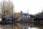 Breukeleveen 4 april 2023
Prinses Mabel bouwt een nieuw huis en heeft nog een huis daarnaast aan de Loosdrechtse plassen.