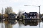 Breukeleveen 4 april 2023
Prinses Mabel bouwt een nieuw huis en heeft nog een huis daarnaast aan de Loosdrechtse plassen.