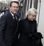 Amsterdam 15 april 2023
Herdenkingstdienst vooraf aan de begrafenis van Huub Oosterhuis in de Westertoren . Daarna gingen ze met de boot naar begraafplaats Zorgvlied. Prinses laurentien en Prins Constantijn