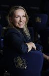 Amsterdam 16 maart 2023
Presentatie serie over koningin Maxima die Videoland uit gaat zenden.
Presentatie was in het Amstel Hotel . Martijn lakemeier Gaat Koning Willem Alexander spelen en de Argentijnse actrice Delfina Chaves speelt Koningin Maxima . Daphne Bunskoek presenteerde het.
Ook Peter v d Vorst en Rachel van Bommel (producente) waren ook aanwezig.