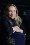 Amsterdam 16 maart 2023
Presentatie serie over koningin Maxima die Videoland uit gaat zenden.
Presentatie was in het Amstel Hotel . Martijn lakemeier Gaat Koning Willem Alexander spelen en de Argentijnse actrice Delfina Chaves speelt Koningin Maxima . Daphne Bunskoek presenteerde het.
Ook Peter v d Vorst en Rachel van Bommel (producente) waren ook aanwezig.