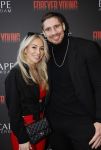 Amsterdam 30 maart 2023
Premiere show forever young in de escape.
Rico Verhoeven en zijn vriendin Naomy v Beem