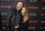 Amsterdam 30 maart 2023
Premiere show forever young in de escape.
Sabrina v Vliet met partner