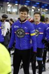 Heerenveen 19 maart 2023
De hollandse 100 in Thialf.  Georganiseerd door Prinse Bernhard met zijn stichting Lymph & Co.
Aanwezig oa Prins Bernhard Prinses Annette hun kinderen Isabelle Samuel en Benjamin, Prinses Margriet Mr Pieter v Vollenhoven , Prins Floris en Prinses Aimee.
Simon Keizer