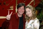 Zeist 26 maart 2023
Hans Kazan viert zijn 70e verjaardag en presenteert zijn boek. Ook krijgt hij een koninklijke onderscheiding in het Figi Theater/Hotel. Steven Kazan kwam met zijn vrouw Jamie