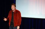 Zeist 26 maart 2023
Hans Kazan viert zijn 70e verjaardag en presenteert zijn boek. Ook krijgt hij een koninklijke onderscheiding in het Figi Theater/Hotel. Steven Kazan kwam met zijn vrouw Jamie