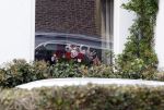 Huizen 25 maart 2023
Het huis van Tom Egbers en janke Dekker staat vol met bloemen .