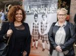 Amsterdam 19 maart 2024
Boekpresentatie Angelique Woudenberg in restaurant Breda. Angelique Woudenberg met zus
