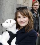 Amsterdam 27 maart 2024
Barbara Sloesen met vriend Joost Hofman en hun hondje in het centrum van amsterdam.