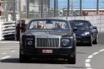 Monaco 7 mei 2012
Connie Breukhoven en haar nieuwe vriend Ben Angelier vier met zijn kinderen en vrienden zijn 60e verjaardag. Ze vertrekken bij zijn huis / appartement met rolls royce cabrio.
Peter Smulders bv