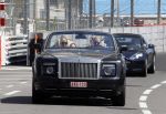 Monaco 7 mei 2012
Connie Breukhoven en haar nieuwe vriend Ben Angelier vier met zijn kinderen en vrienden zijn 60e verjaardag. Ze vertrekken bij zijn huis / appartement met rolls royce cabrio.
Peter Smulders bv