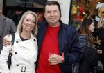 Amsterdam 21 maart 2024
Cd presentatie Billy Dans in de Jordaan. Moeder Billy Dans en ...