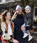 Amsterdam 19 maart 2024
Boekpresentatie Angelique Woudenberg in restaurant Breda. Birgit Schuurman kwam met haar vriend Sander v Haarlem en hun zoon