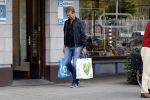 Amsterdam 1 september 2017  
Derk Bolt doet boodschappen in Amsterdam zuid.