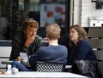 Amsterdam 22 mei 2015    
Derk Bolt met kennisen op terras.