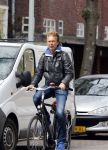 Amsterdam 23 april 2013
Derk Bolt op de fiets in amsterdam zuid.