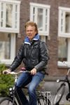 Amsterdam 23 april 2013
Derk Bolt op de fiets in amsterdam zuid.