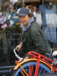 Amsterdam 26 mei 2015   
Derk Bolt op de fiets in amsterdam zuid
