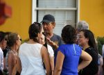 Curacao 31 december 2014
Willeke Alberti Jeroen Krabbe met vrouw Herma Krabbe zoon Jasper krabbe ( met dochters) Rogier van Boxtel en Derk Bolt bij het vuurwerk van Avila Beach hotel op Curacao vanwege oud en nieuw jaar