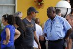 Curacao 31 december 2014
Willeke Alberti Jeroen Krabbe met vrouw Herma Krabbe zoon Jasper krabbe ( met dochters) Rogier van Boxtel en Derk Bolt bij het vuurwerk van Avila Beach hotel op Curacao vanwege oud en nieuw jaar