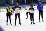 Heerenveen 24 maaart 2024
De hollandse 100 wordt dit jaar gereden in Thyalf . Aanwezig oa Prins Bernhard Prinses Annette Samuel v Vollenhoven Benjamin v Vollenhoven Prinses Margriet Mr Pieter v Vollenhoven Prins Maurits Lucas v Vollenhoven en  Prins Pieter Christiaan . Verder aanwezig Simon Keizer Bas Muijs (en vrouw) Marianne Timmer Benjamin Aslan Joy Beune Eduard Schaepman met zijn zoon en Rob Kamphues met vriendin.