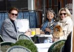 Amsterdam 7 maart 2024
Frank Janssen op terras met zijn beste vriendinnen Angelique v d Meyden en Gwenny Eisma.